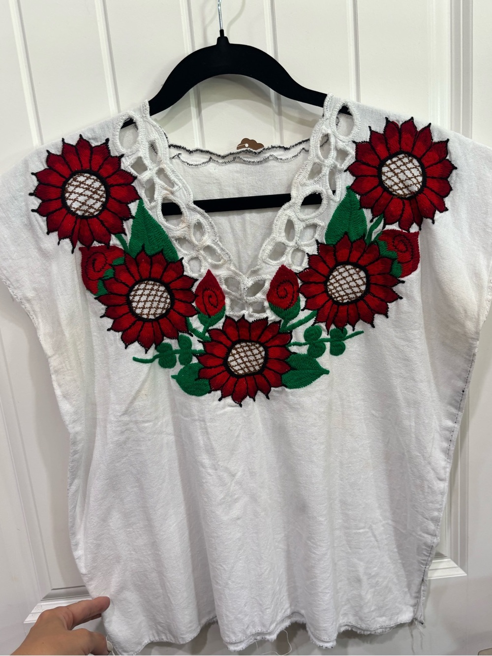 White Embroidered V-Neck Tunic Top with Red Floral Appliqué